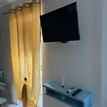 Oikos Πανσιόν Papasidero